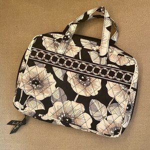 Vera Bradley Pattern Zip Technology Case